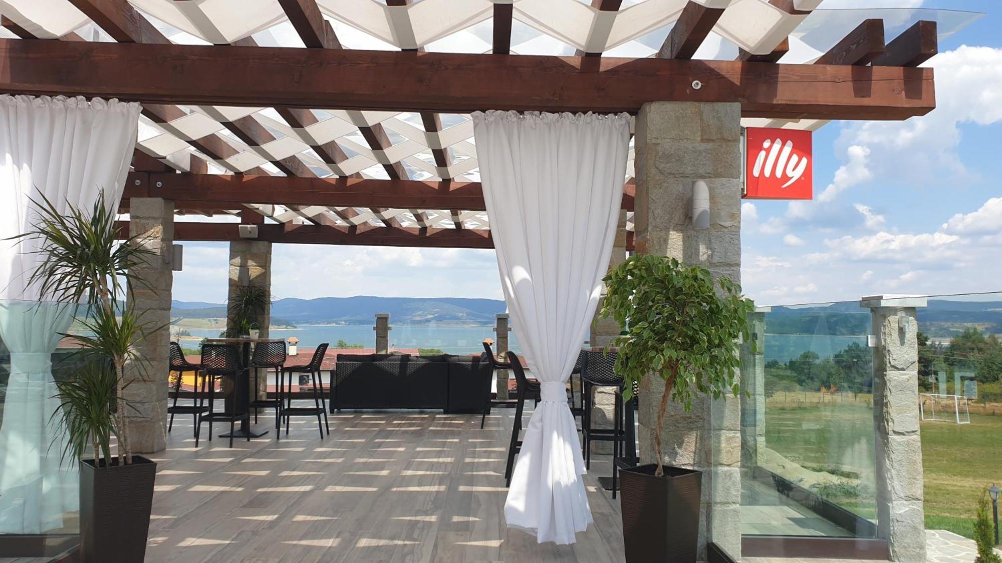 Family Hotel Eterno Tsigov tsjark Eksteriør bilde